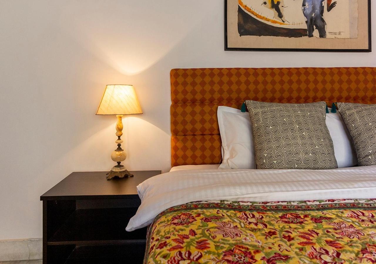 Neelam Bed & Breakfast Kalkutta Exterior foto