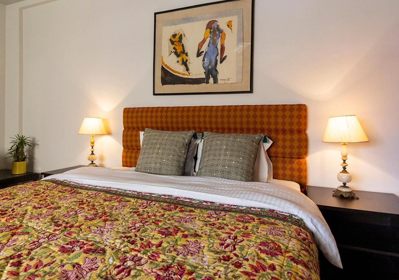 Neelam Bed & Breakfast Kalkutta Exterior foto