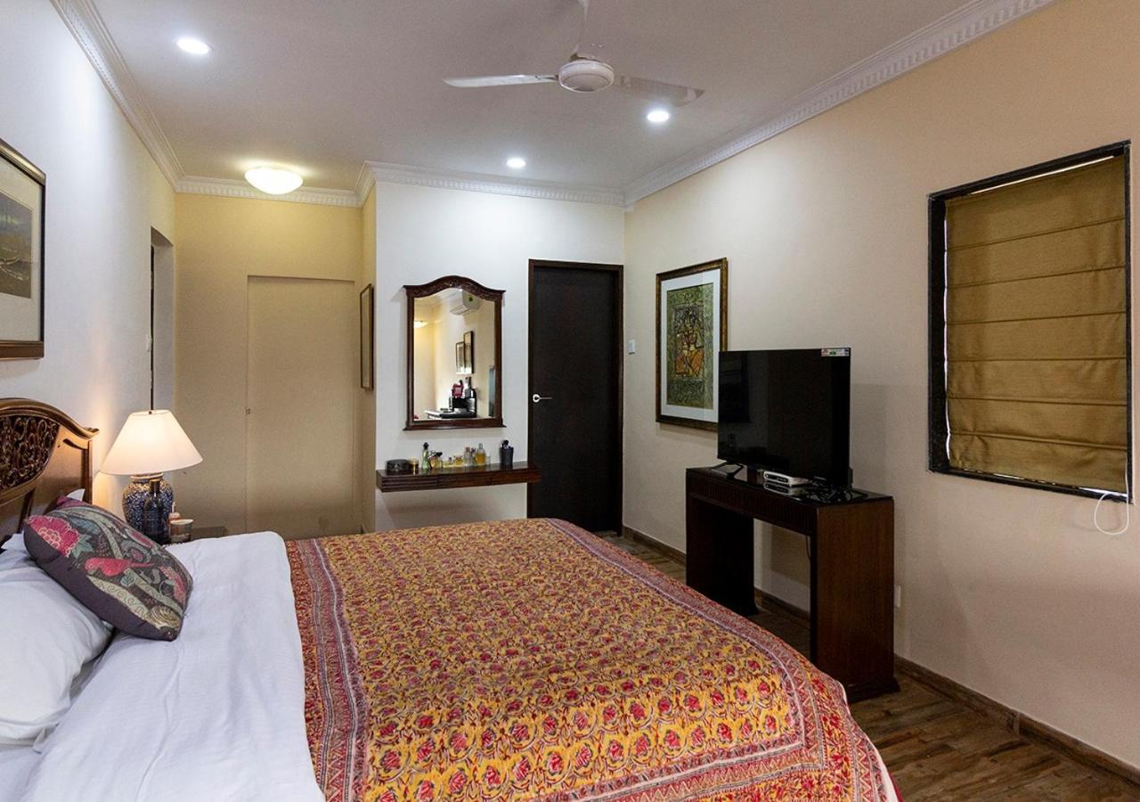Neelam Bed & Breakfast Kalkutta Exterior foto